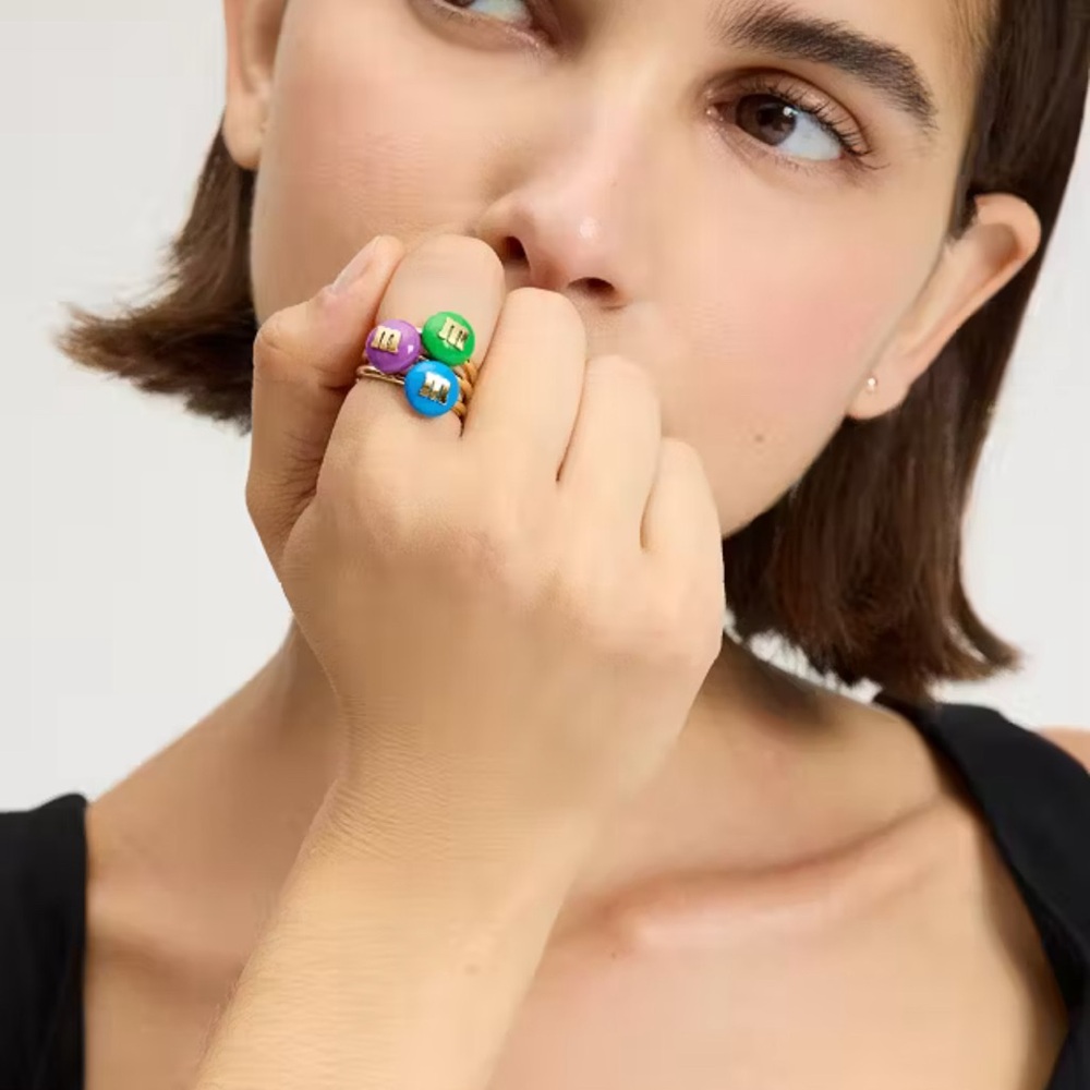 KATE SPADE X M&M’s STACKING RING SET - Picture 4 of 6